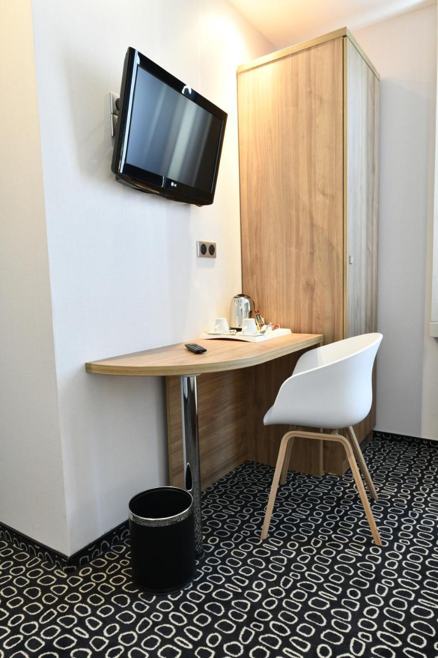 In Situ Hotel 瓦朗西纳 外观 照片