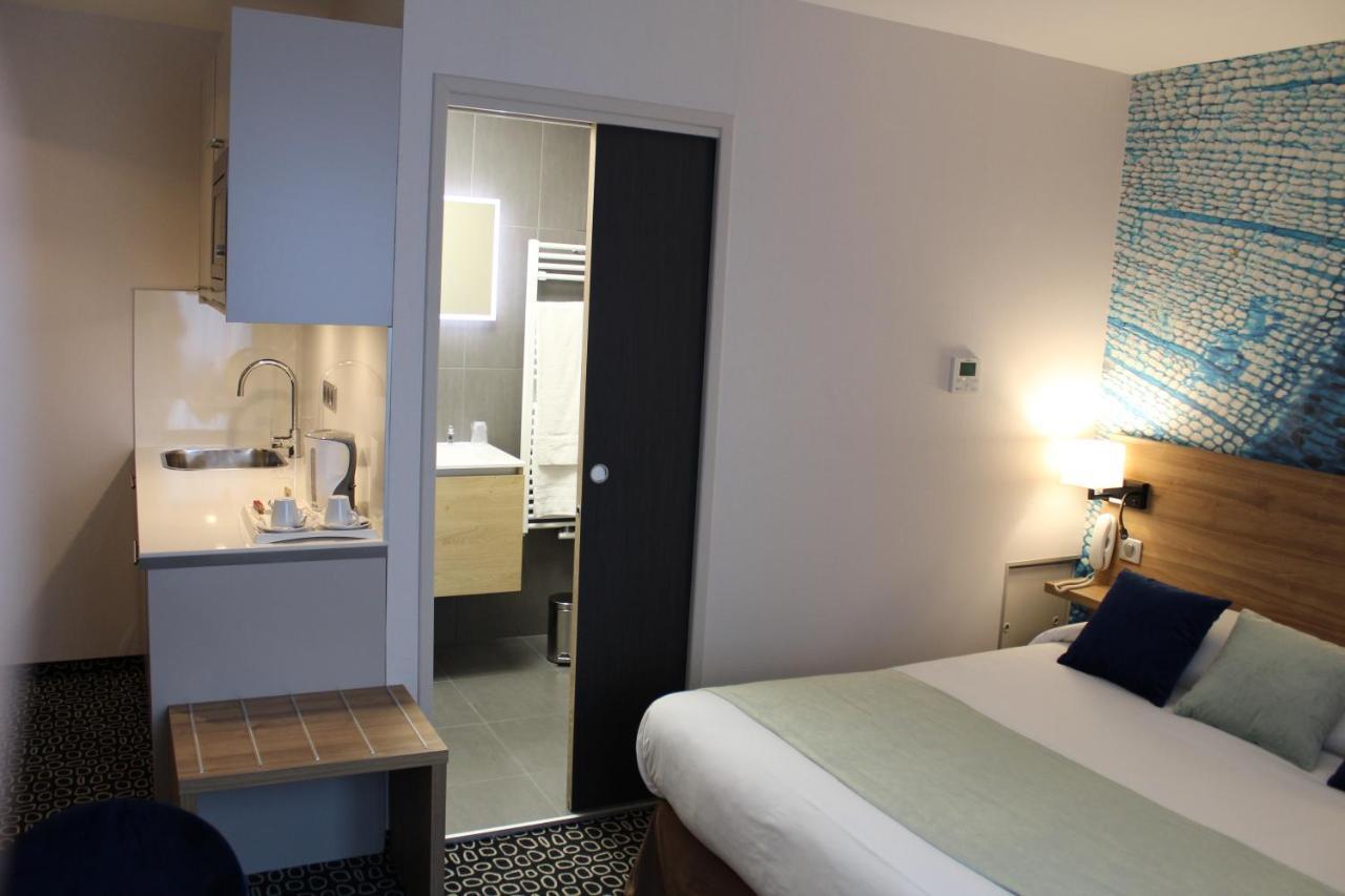 In Situ Hotel 瓦朗西纳 外观 照片